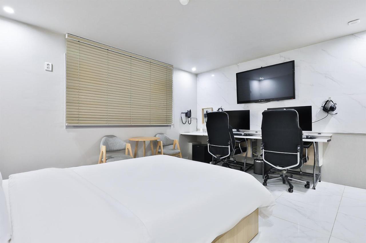 Shire Hotel Busan Station Extérieur photo